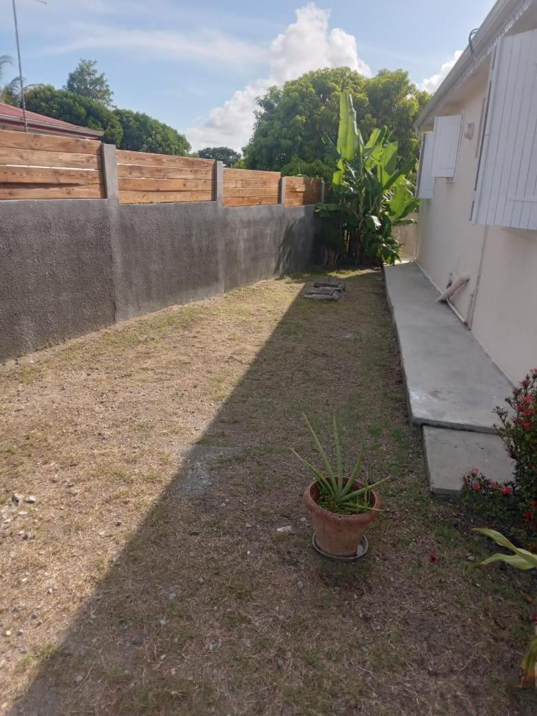 Locations Saisonnieres Villa Sainte-Anne  Exterior photo